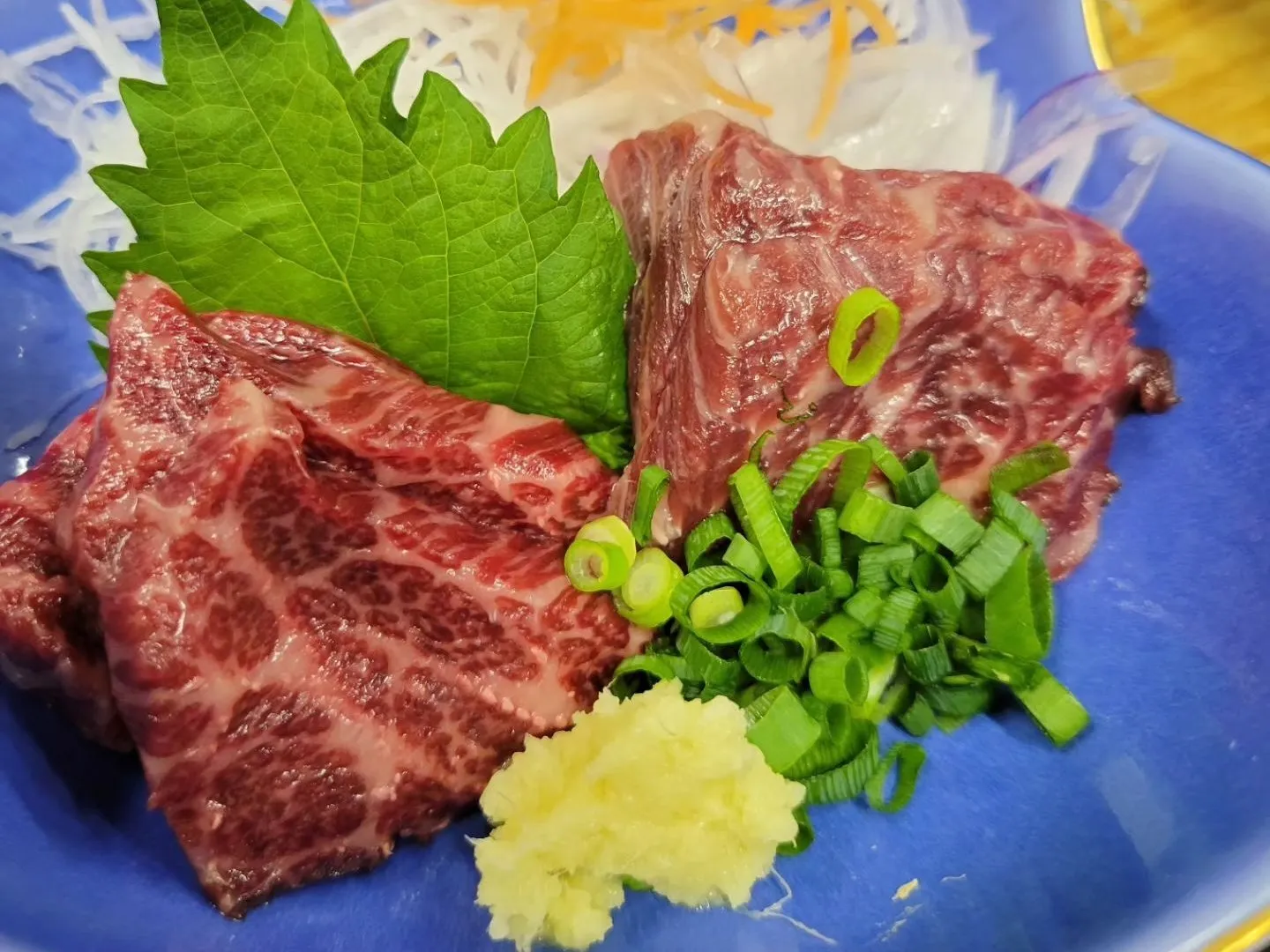オーナー自らが厳選した
自慢のくじら料理